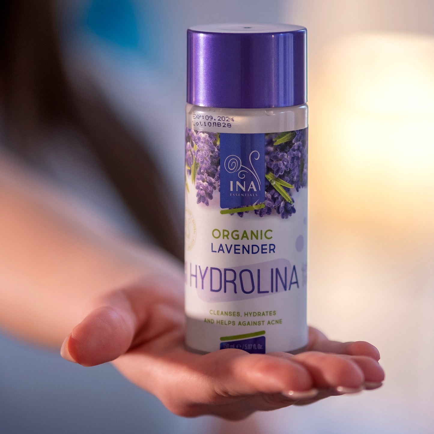 Organska voda od Lavande - Hydrolina za Akne