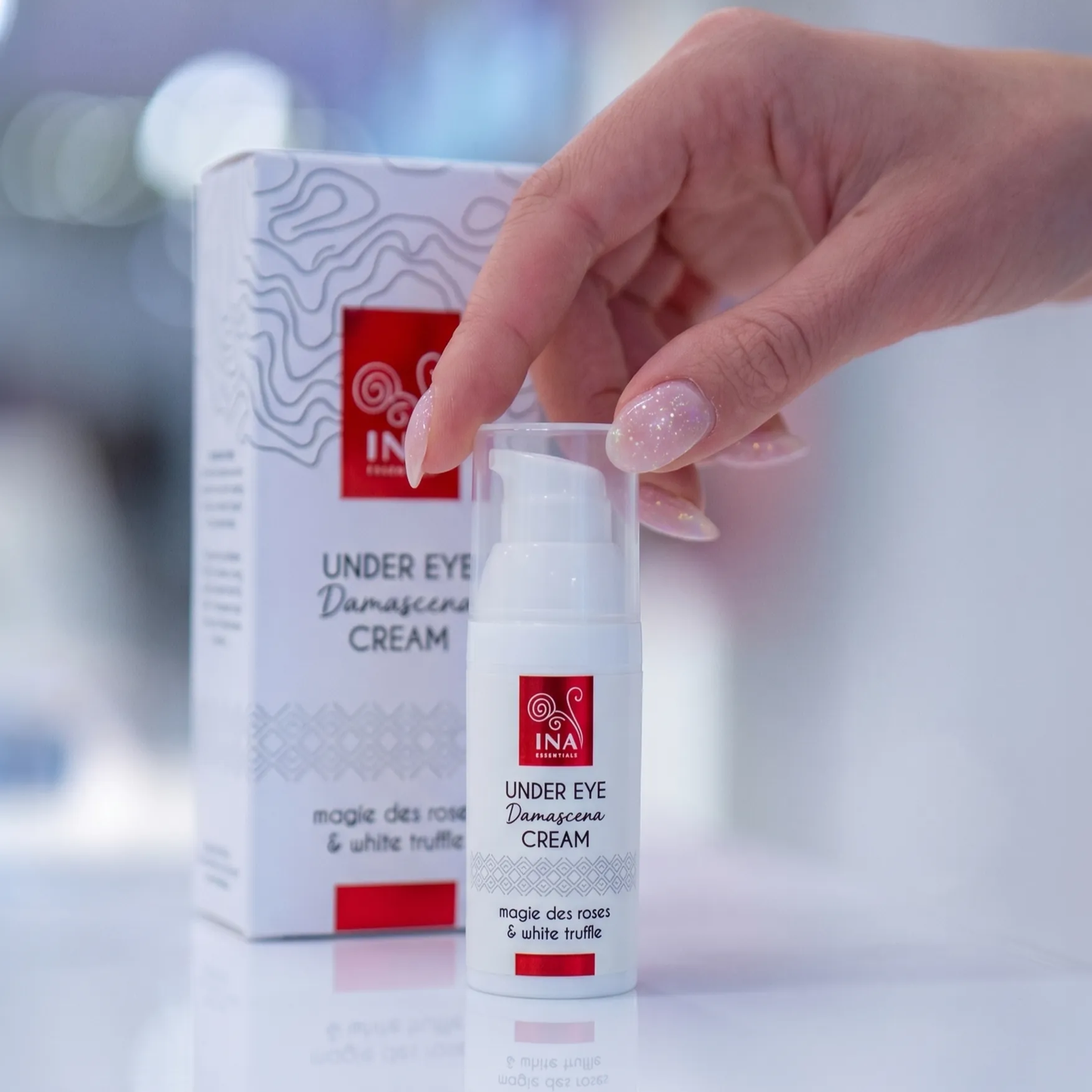 Premium Anti-Age Krema za Područje Oko Očiju sa Ružom - Rose Eye Lift